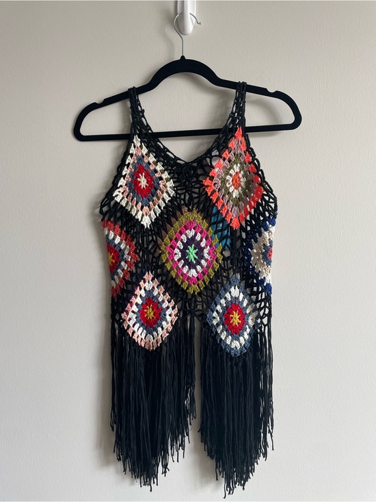 Cupshe Tops - boho festival granny square crochet knit top colorful fringe beach cover up